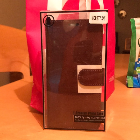 Stylo 5 Leather Phone Case - Picture 1 of 2